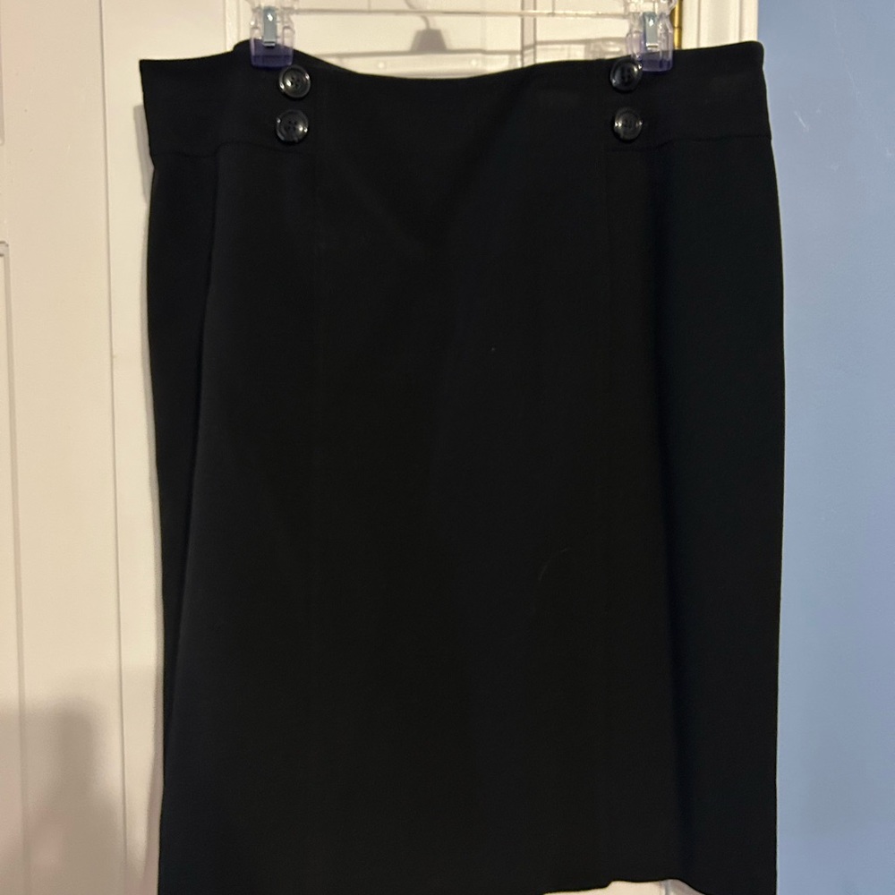 Black Skirt 212 Collection size 18